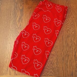 LuLaRoe Red Kitty Heart Leggings T/C *Never Worn